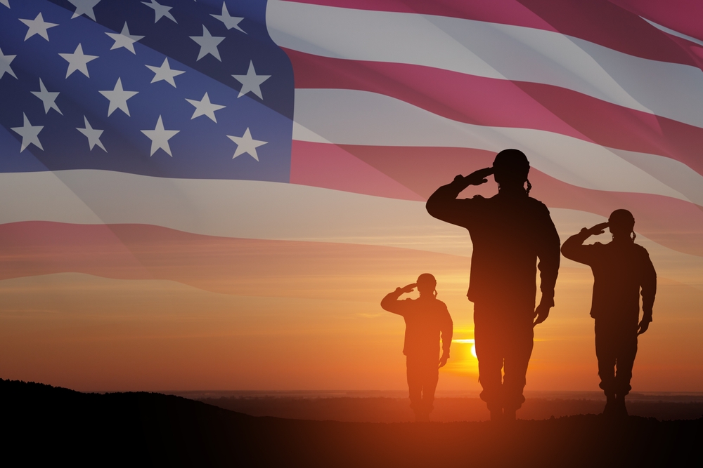 Silhouettes,Of,Soldiers,Saluting,On,Background,Of,Sunset,Or,Sunrise