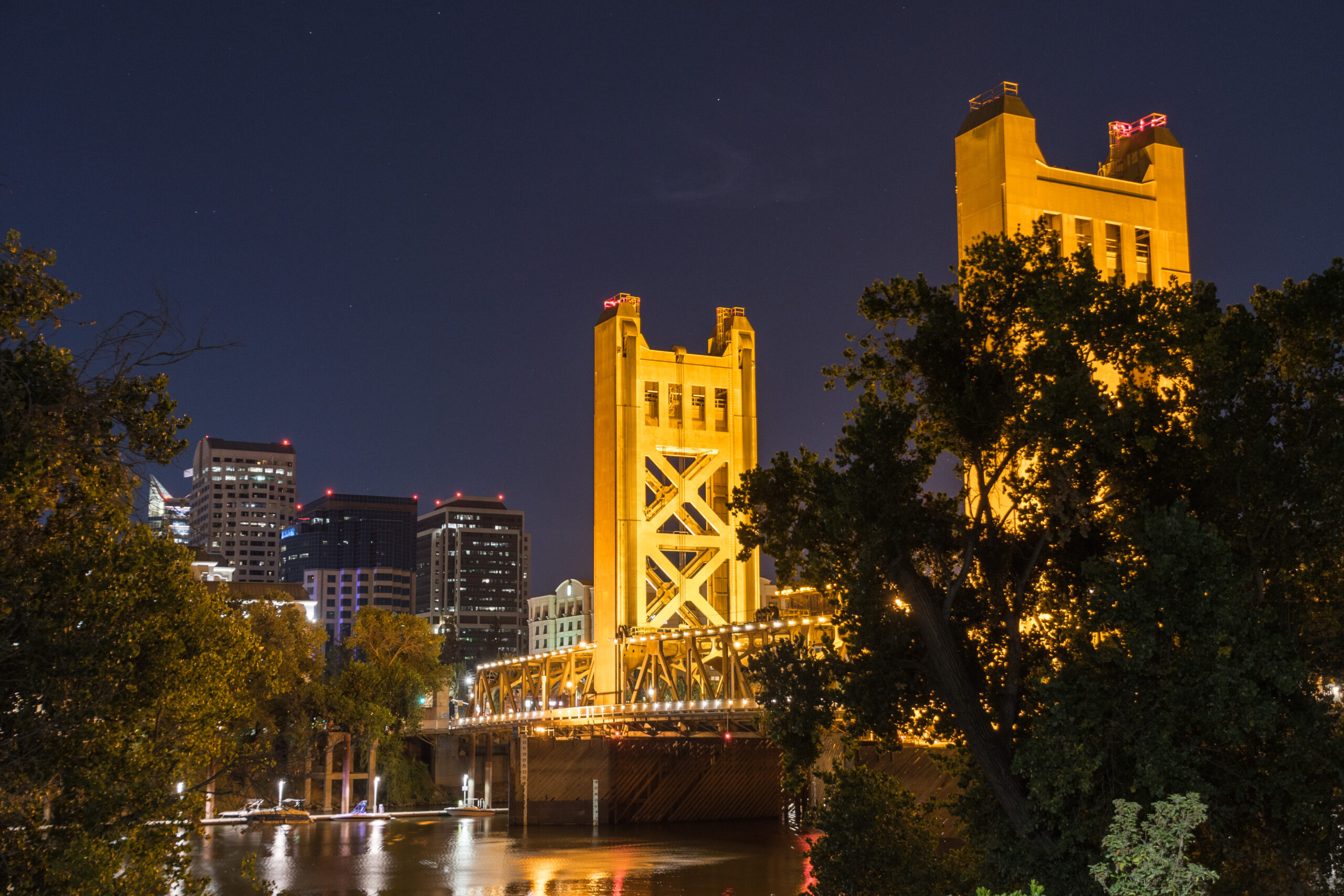 Night,View,Of,The,Tower,Bridge,Connecting,Sacramento,To,West
