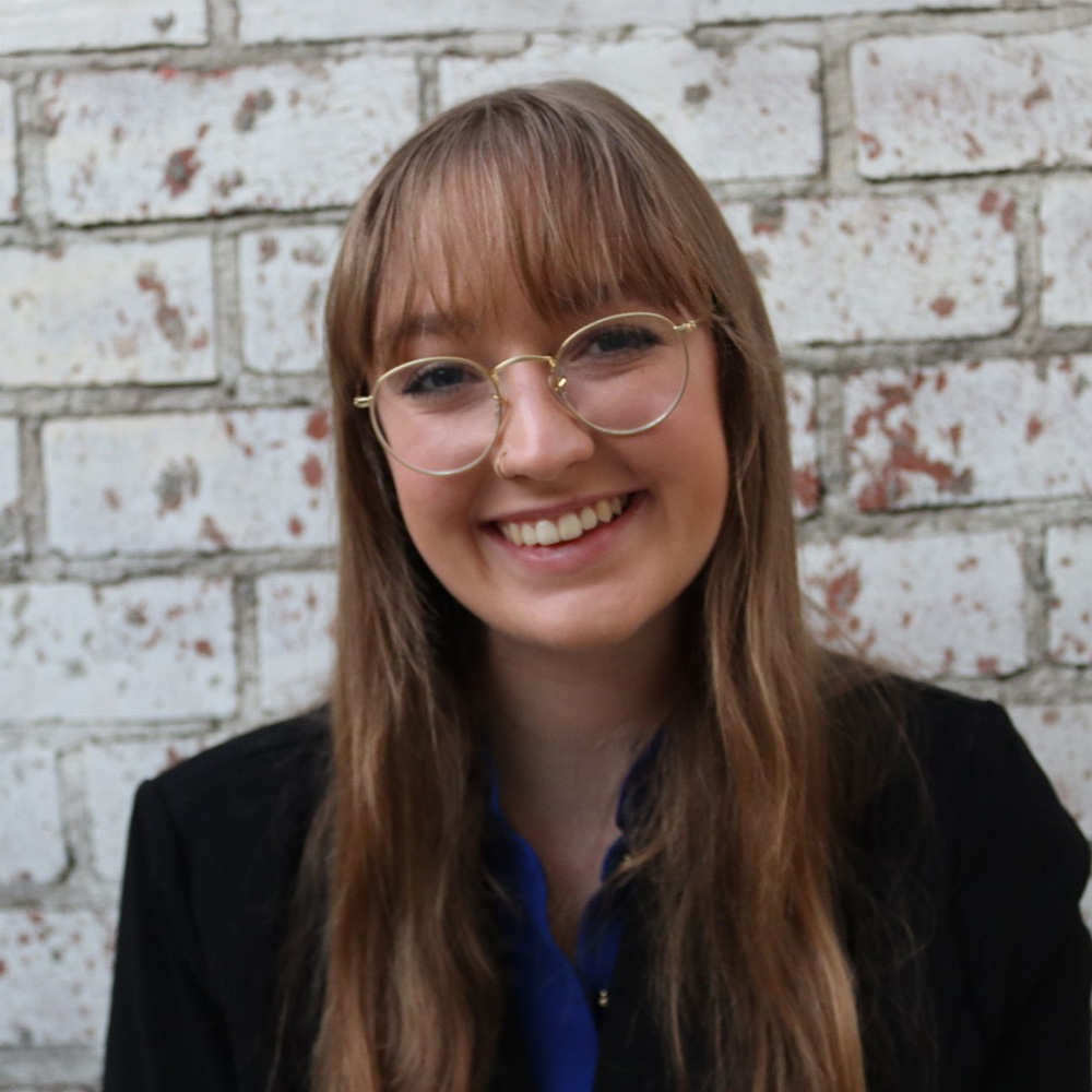 Walker, Carrie Headshot 1 1