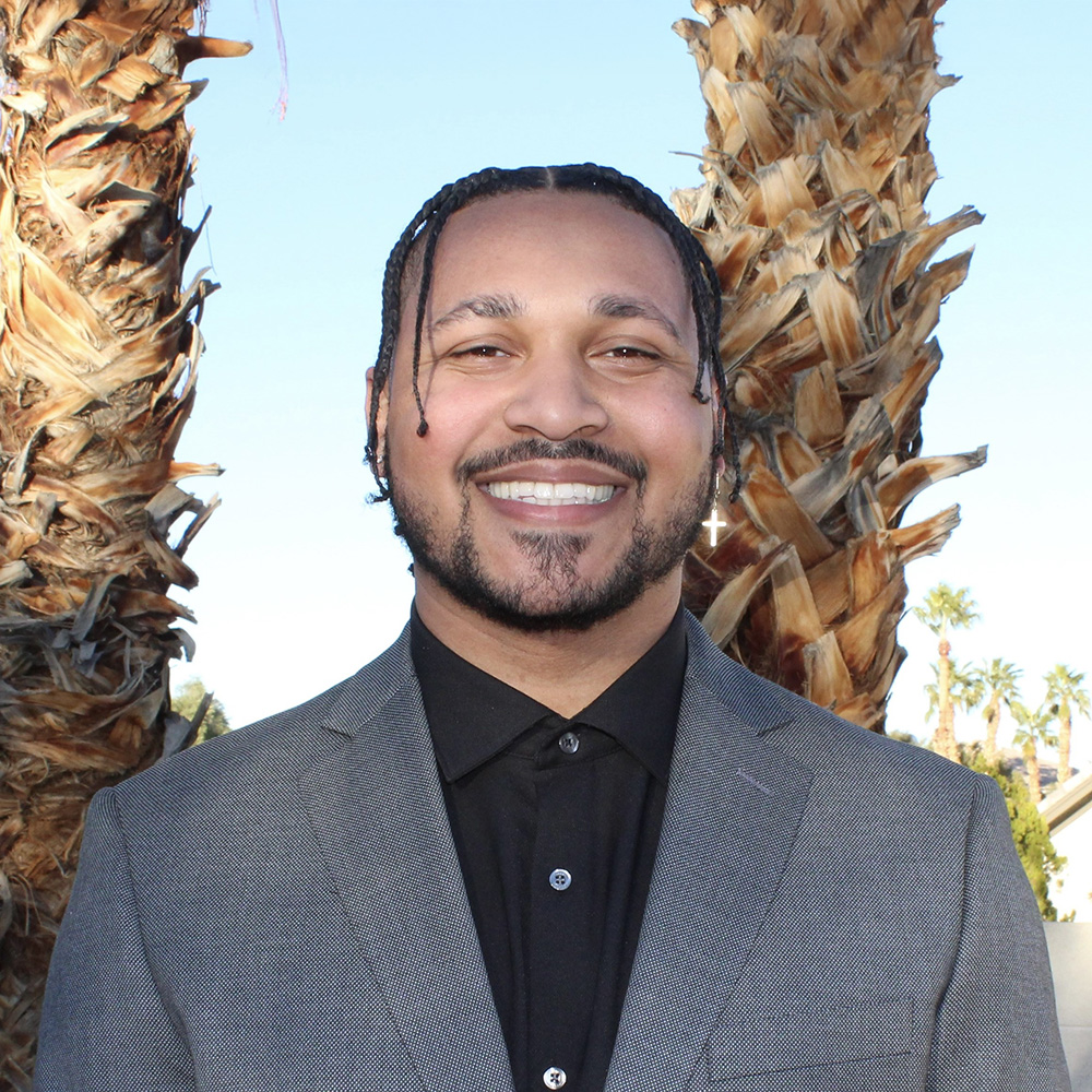 Weiford, Dale Headshot 1 1